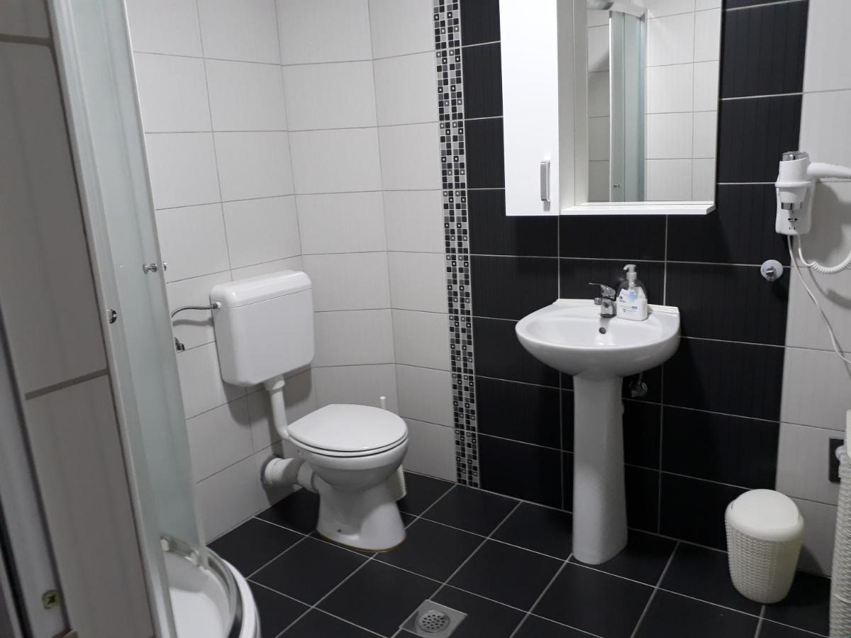 Private Home Rifat Dubrave Gornje Екстериор снимка