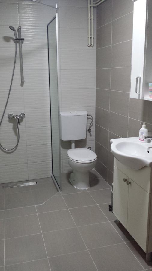 Private Home Rifat Dubrave Gornje Екстериор снимка