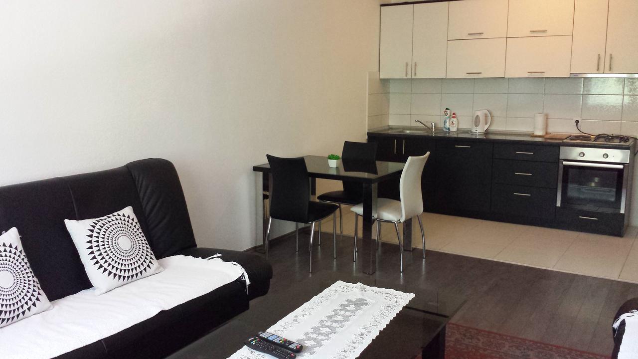 Private Home Rifat Dubrave Gornje Екстериор снимка